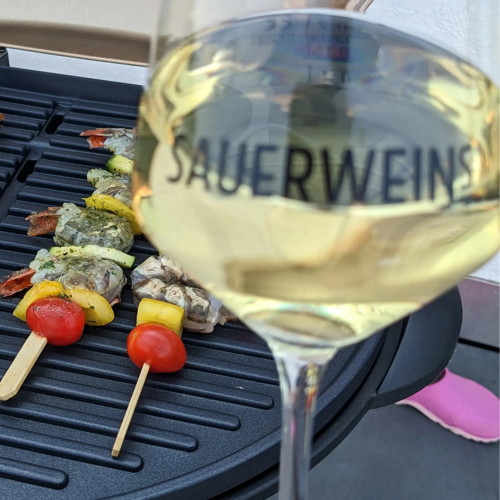 
                  
                    2024er Roter Riesling Feinherb
                  
                