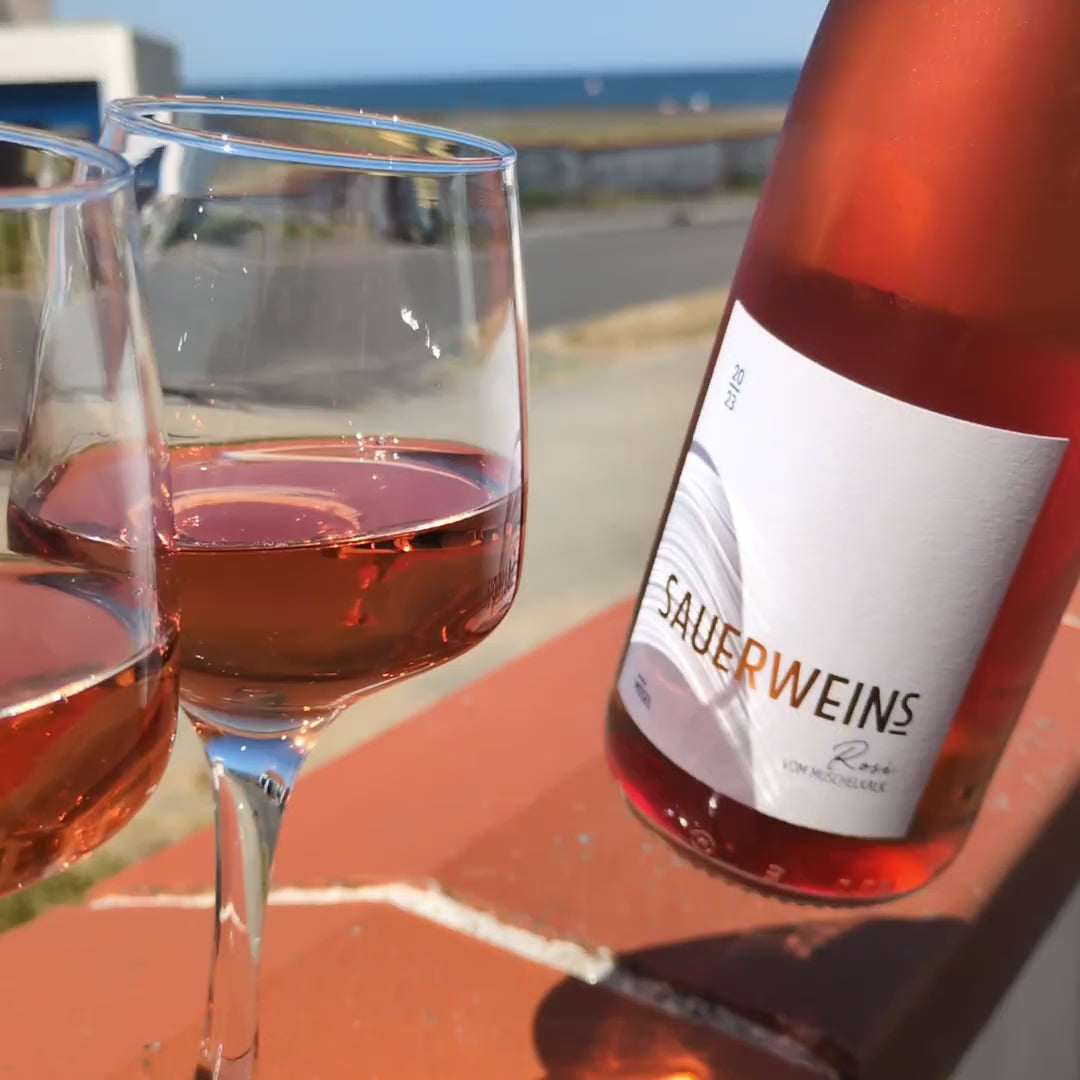 
                  
                    Video in der Galerie ansehen und abspielen, Rosé vom Muschelkalk Trocken
                  
                