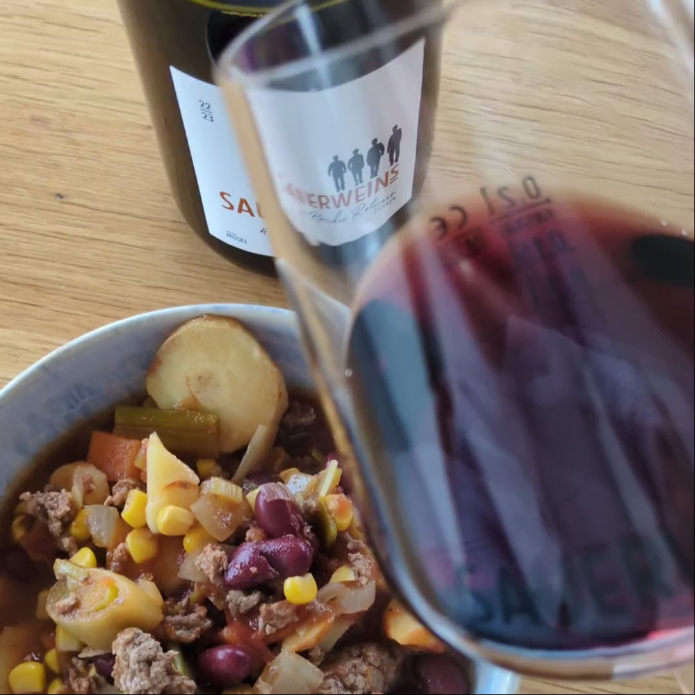 
                  
                    Video in der Galerie ansehen und abspielen, 4-Brüder Rotwein Trocken
                  
                